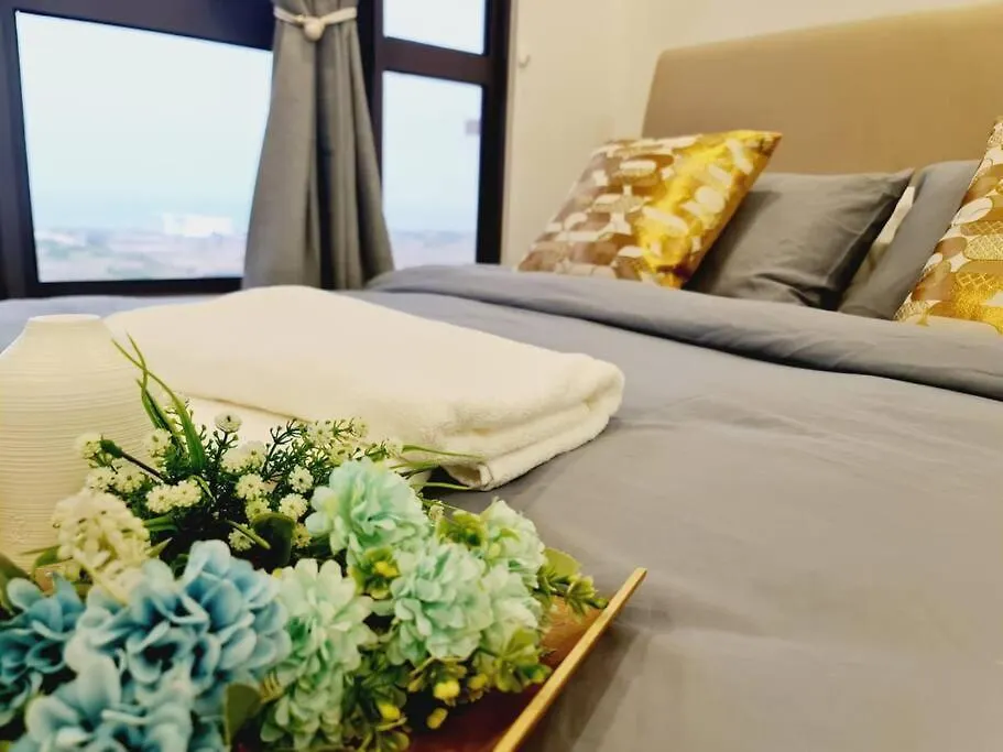 New! Bali 4-7Pax Melaka City @Modern Style Condo 0*, Malacca